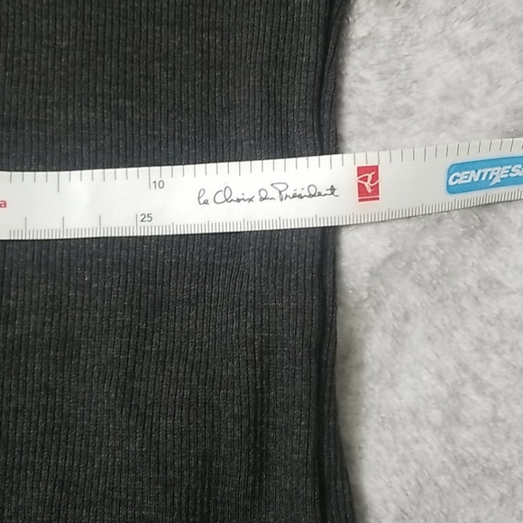 NWOT Charcoal crop top - Picture 6 of 6